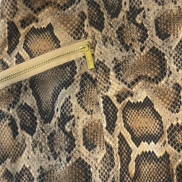 Michael Kors Brown & Black Python Print Pencil Skirt, Size 6P (US) - Picture 5 of 6